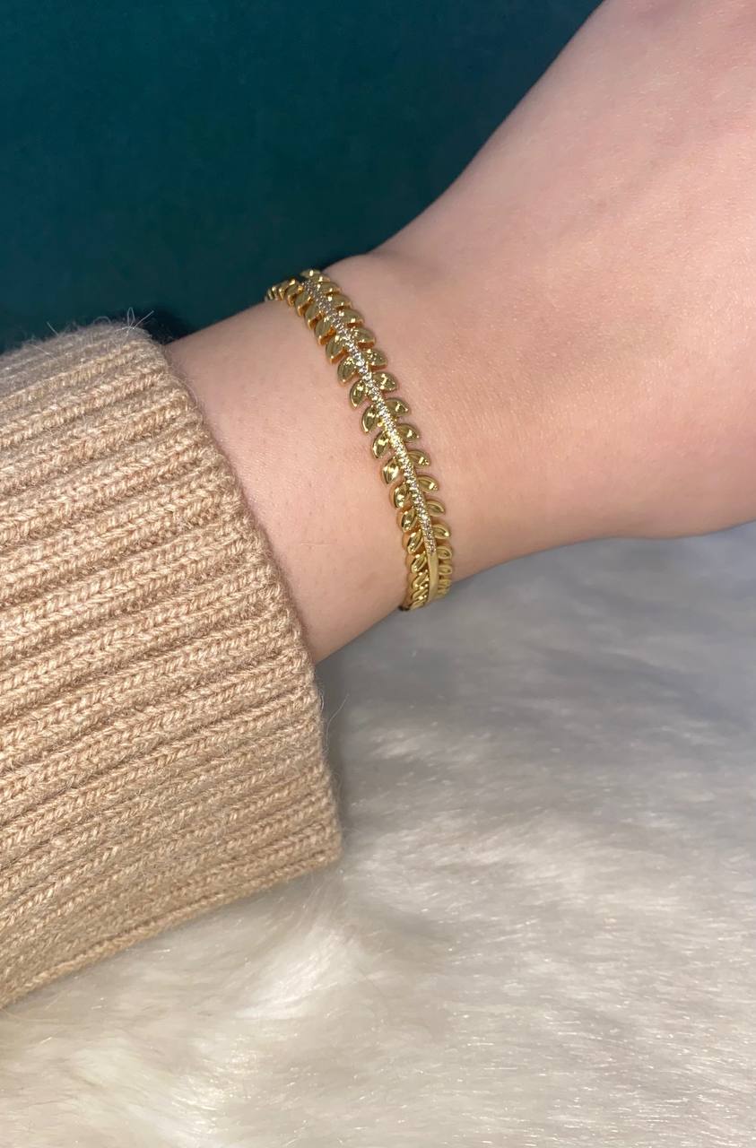 Leaf Bangle