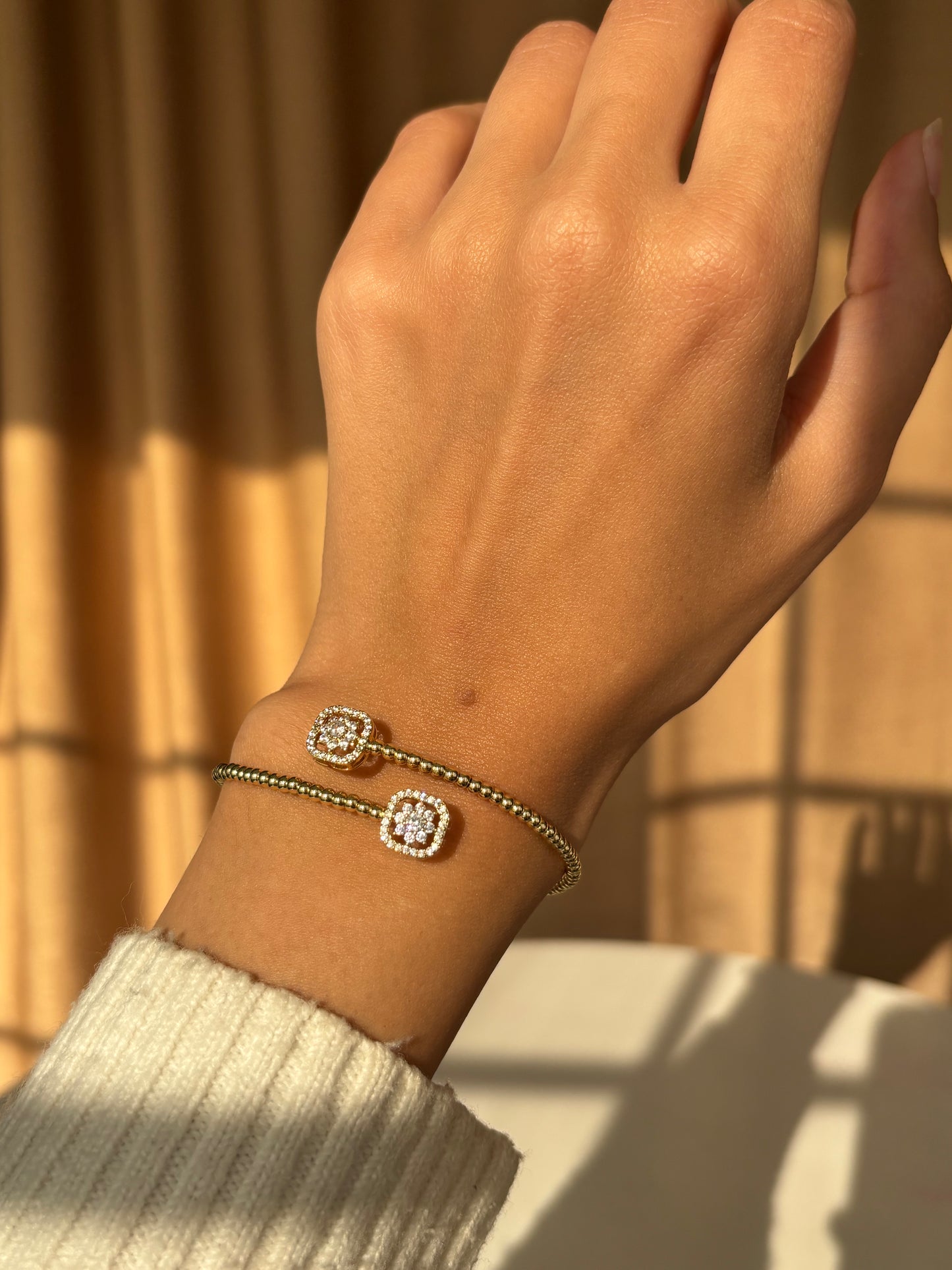 Criss Cross Gold Bangle