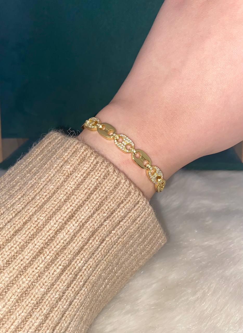 Connected Chain Bangle