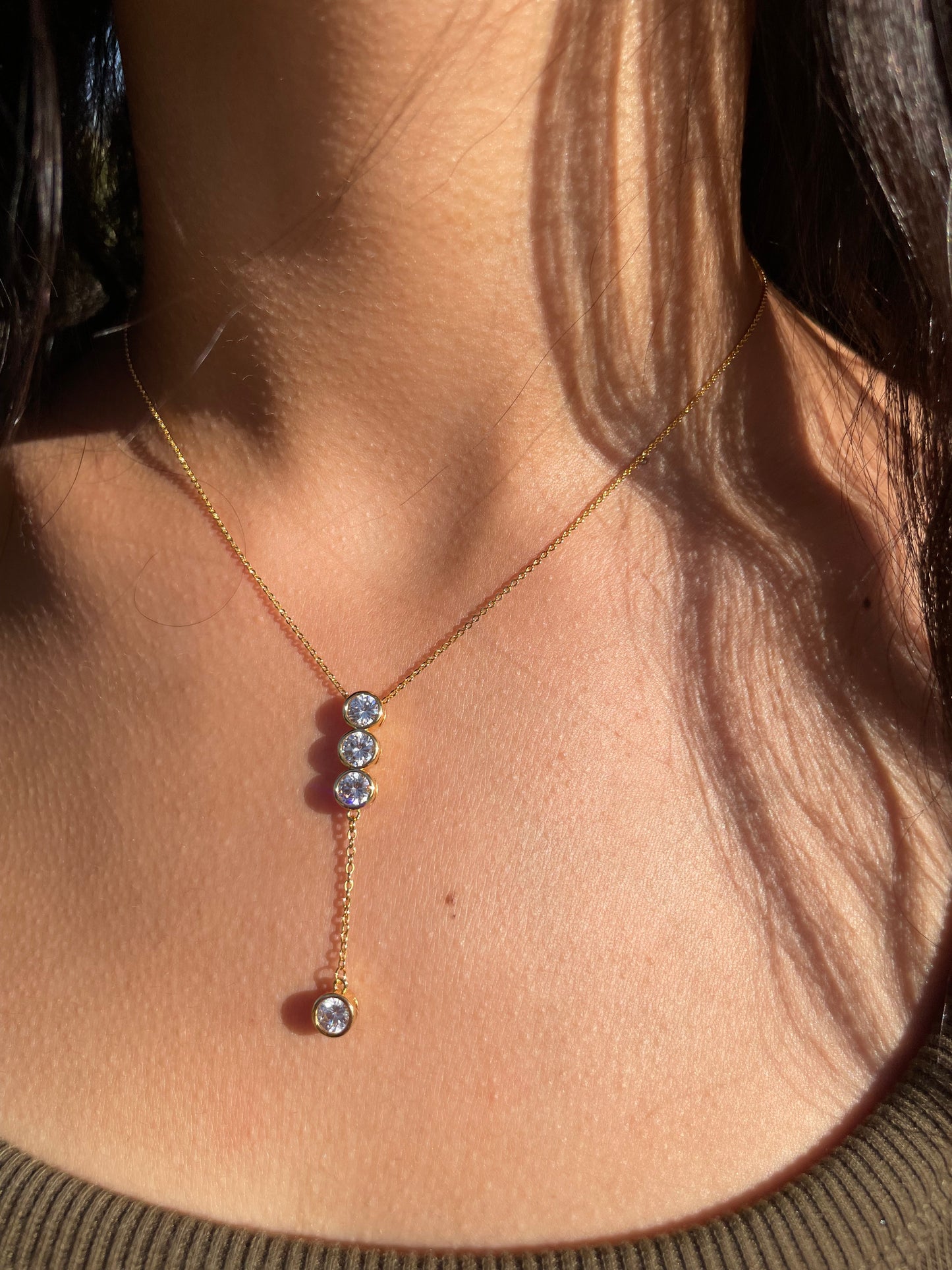 Amour Thread Necklace