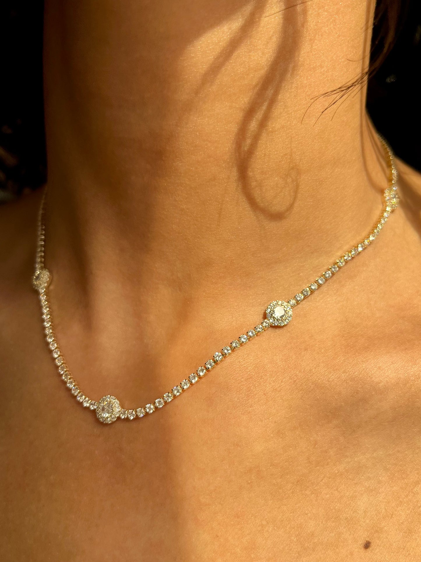 Round Diamond Gold Choker