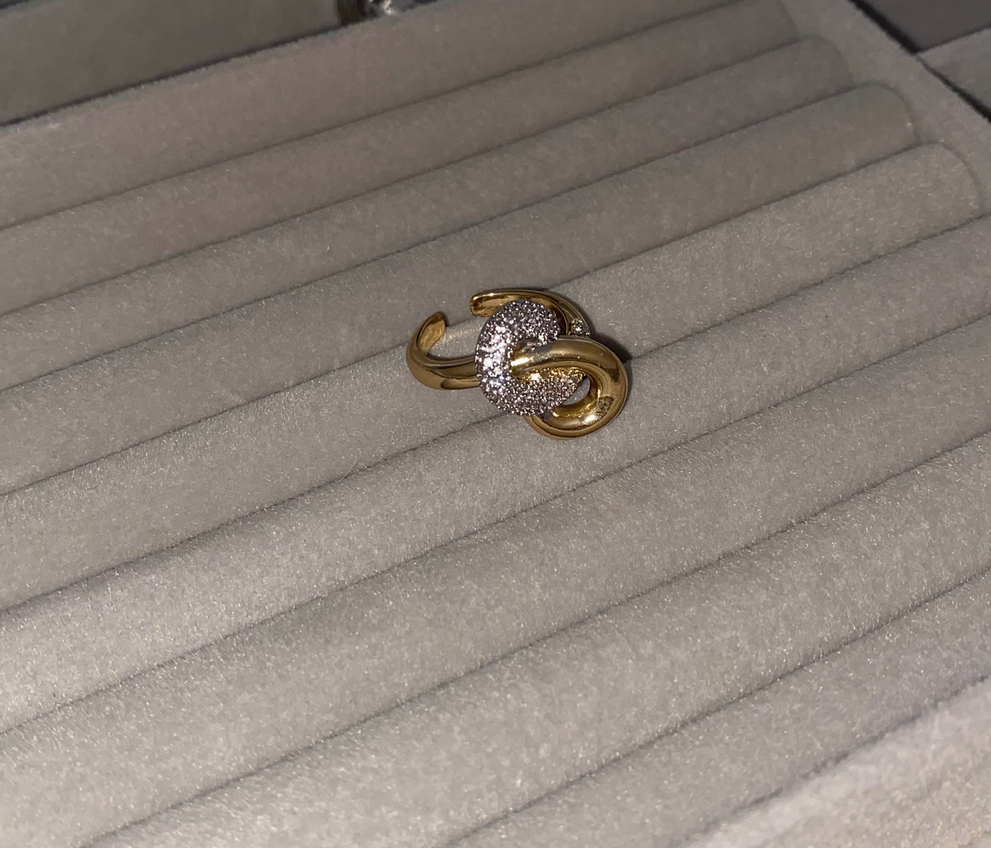 Knot Gold Ring