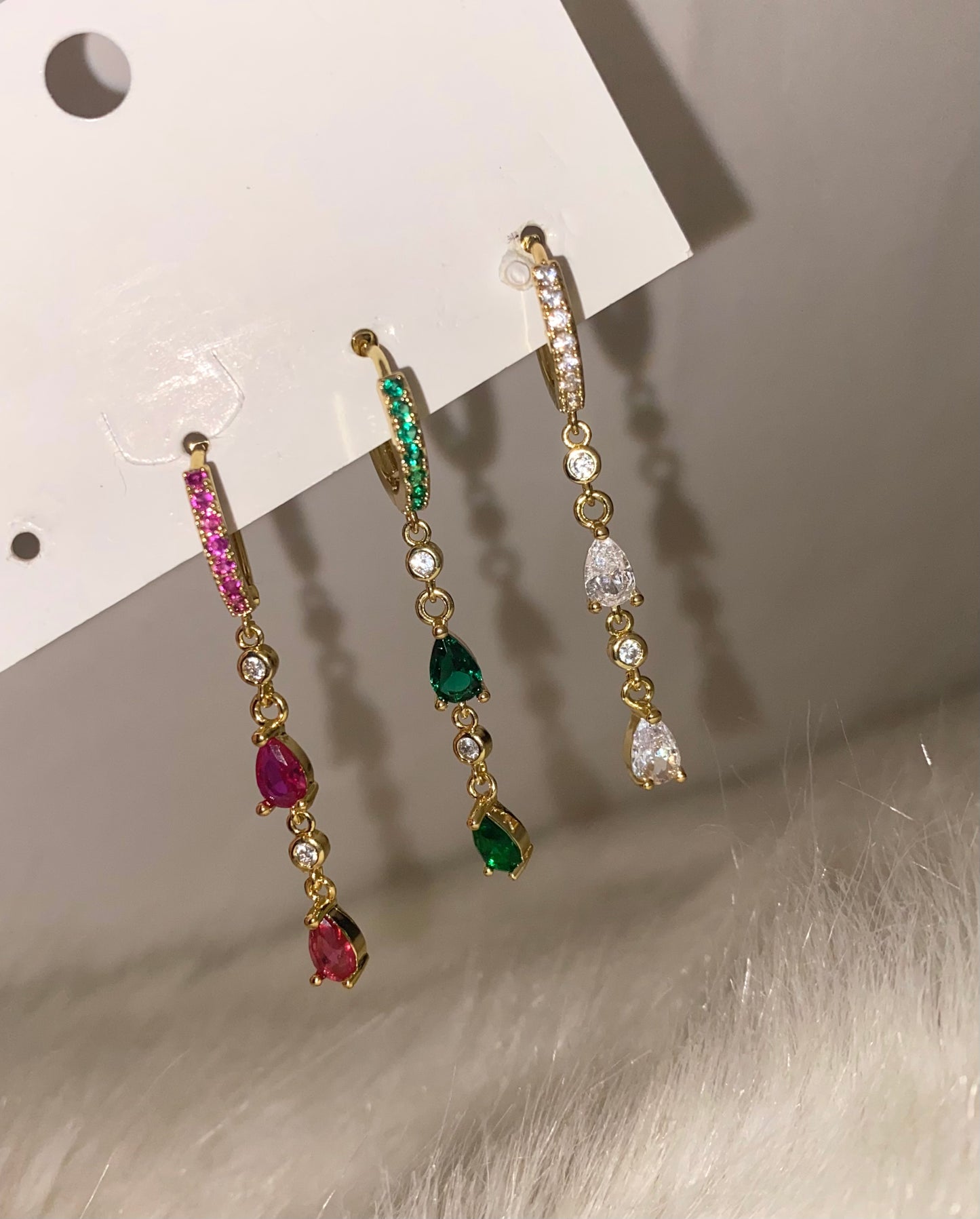 Double pear diamond piercing