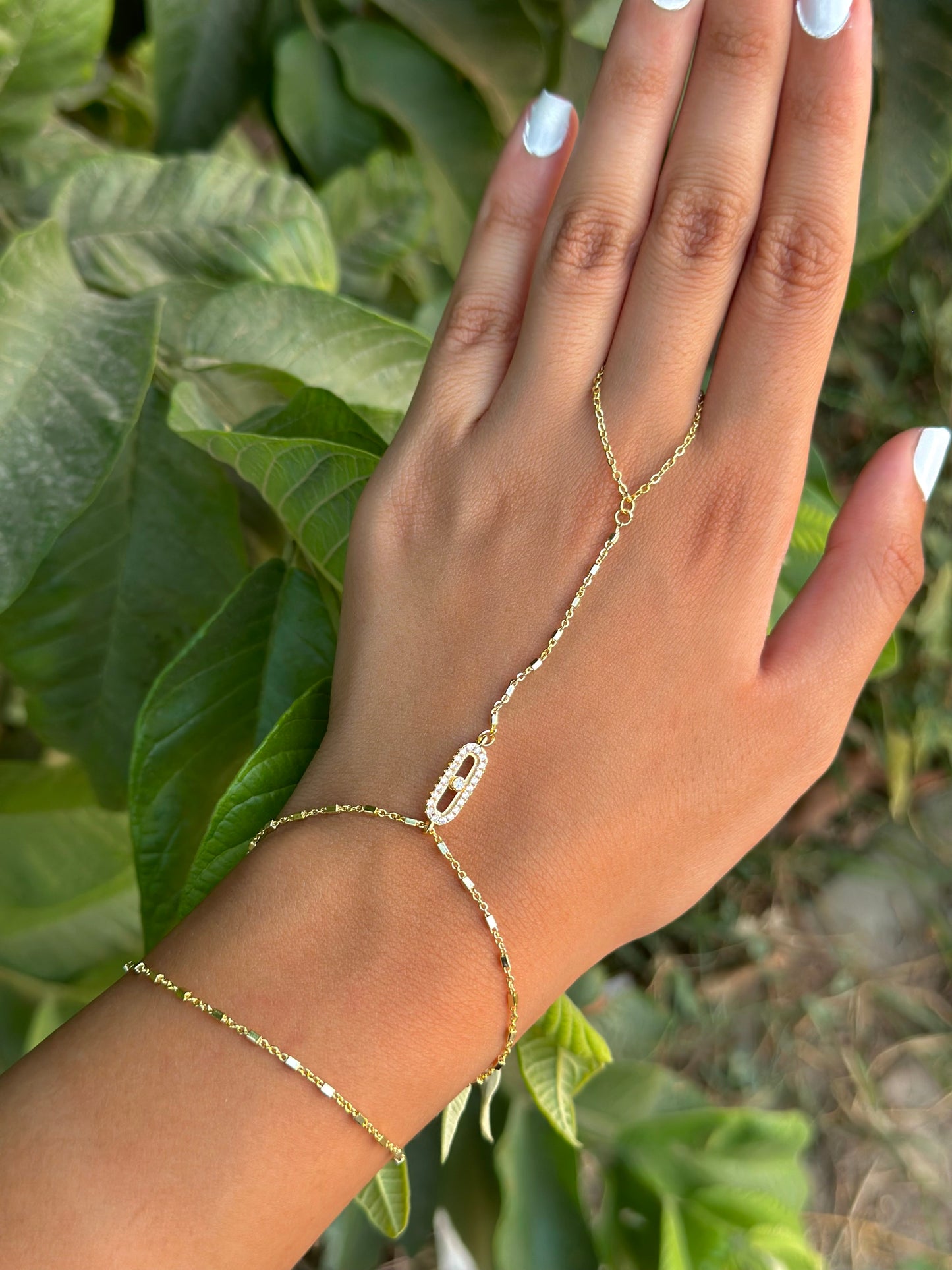 Single Move Hand Chain