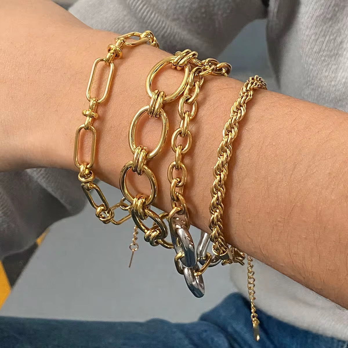 Roya Chain Bracelet