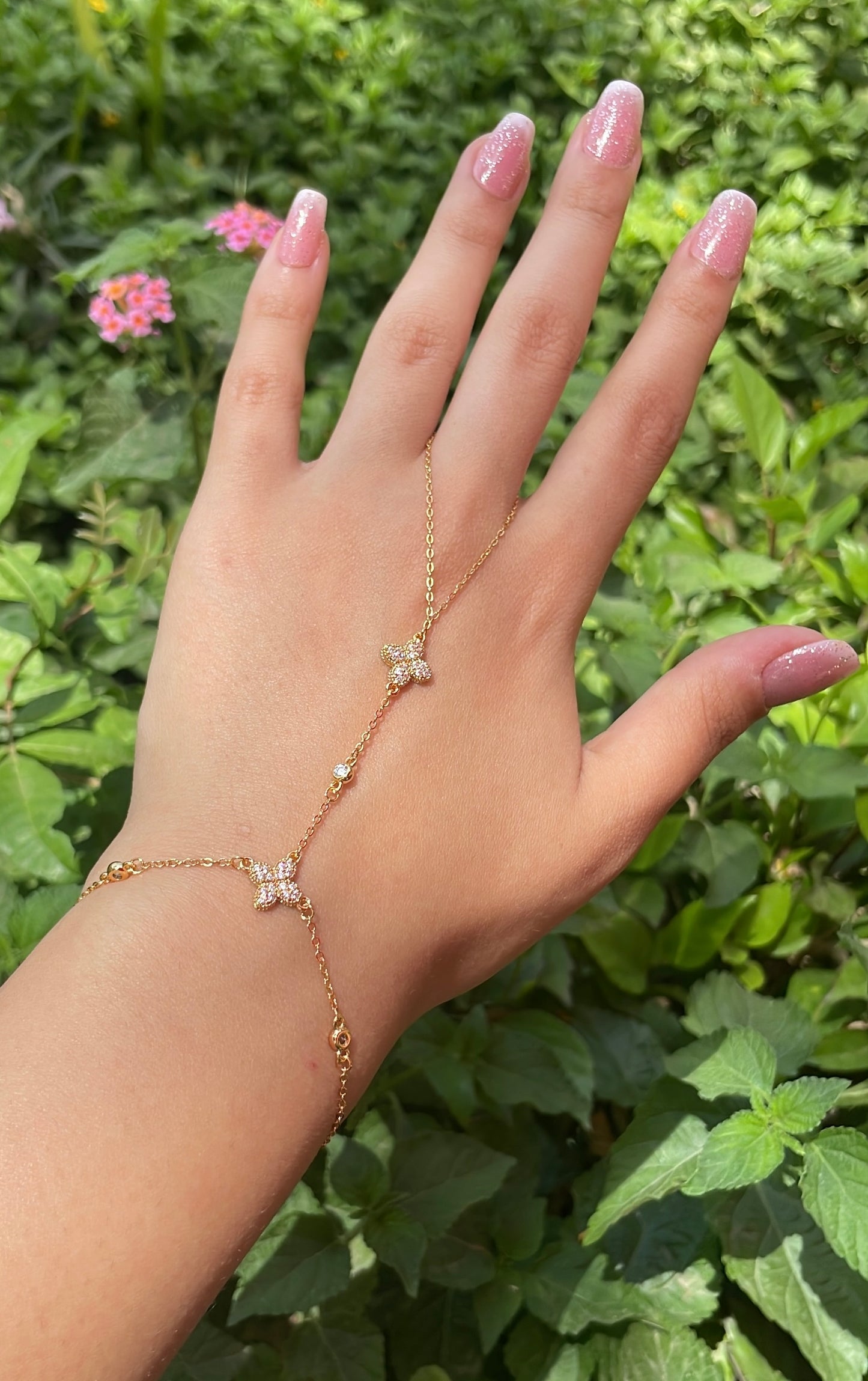 Diora Hand Chain