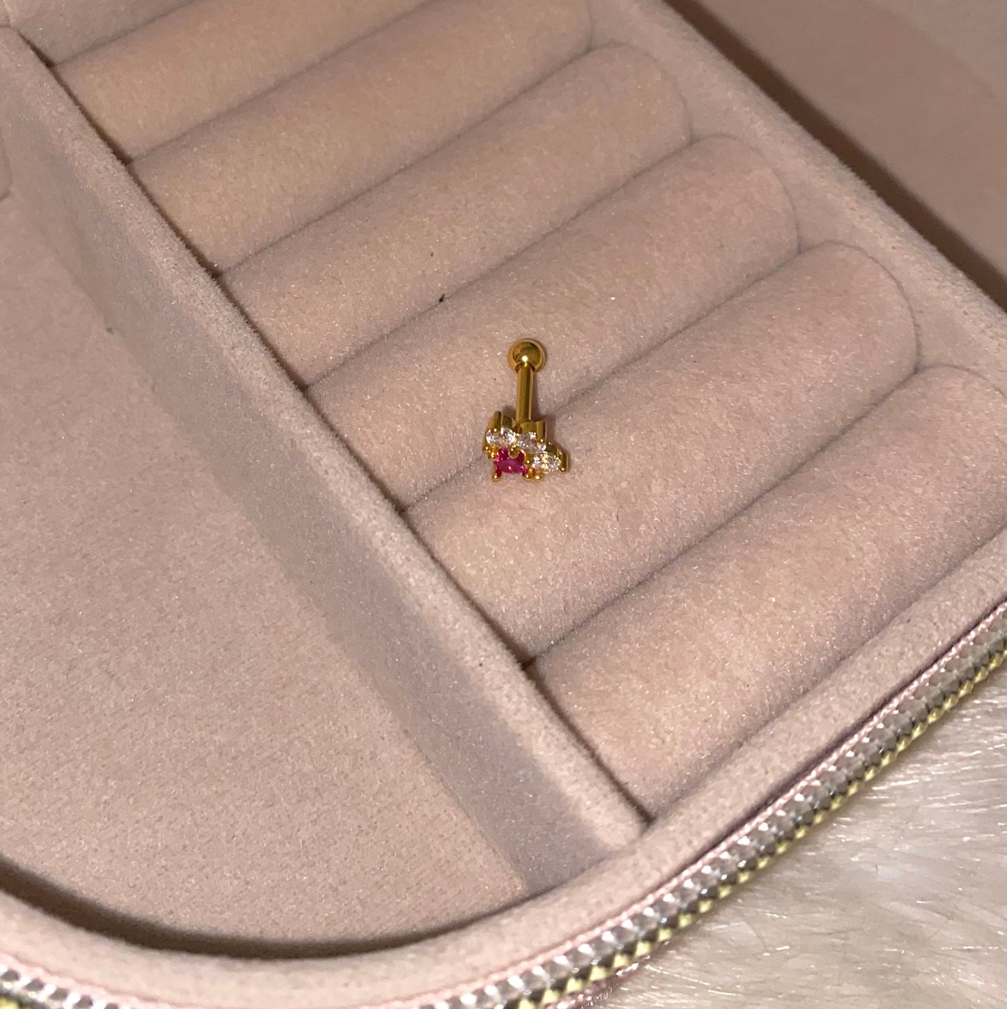 royal single piercing