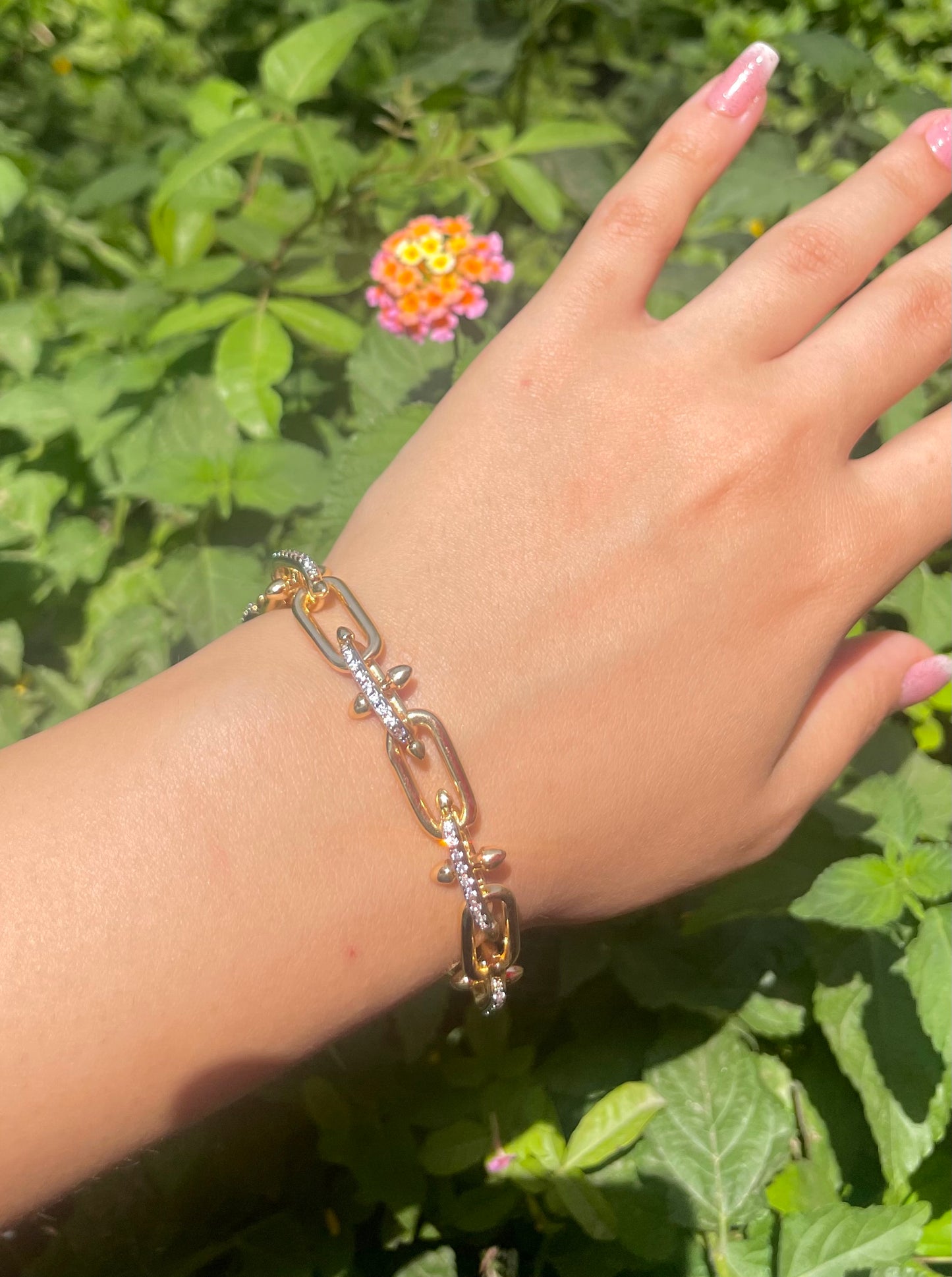 Astaria Bracelet
