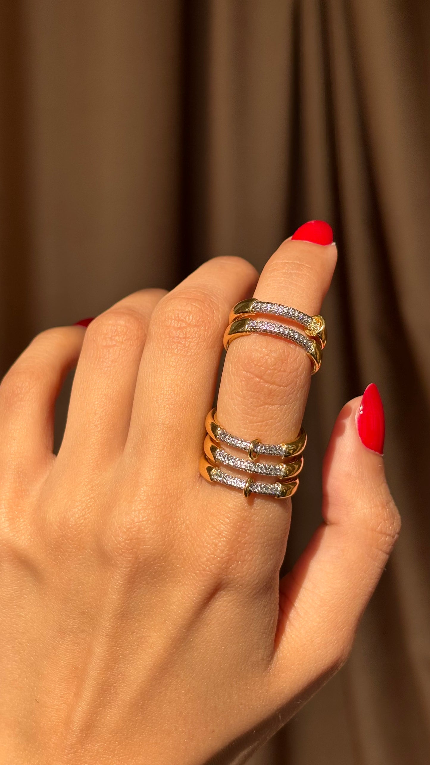 Double Valencia Ring