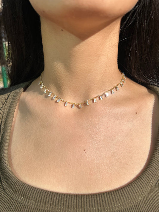 Mira Glow Necklace