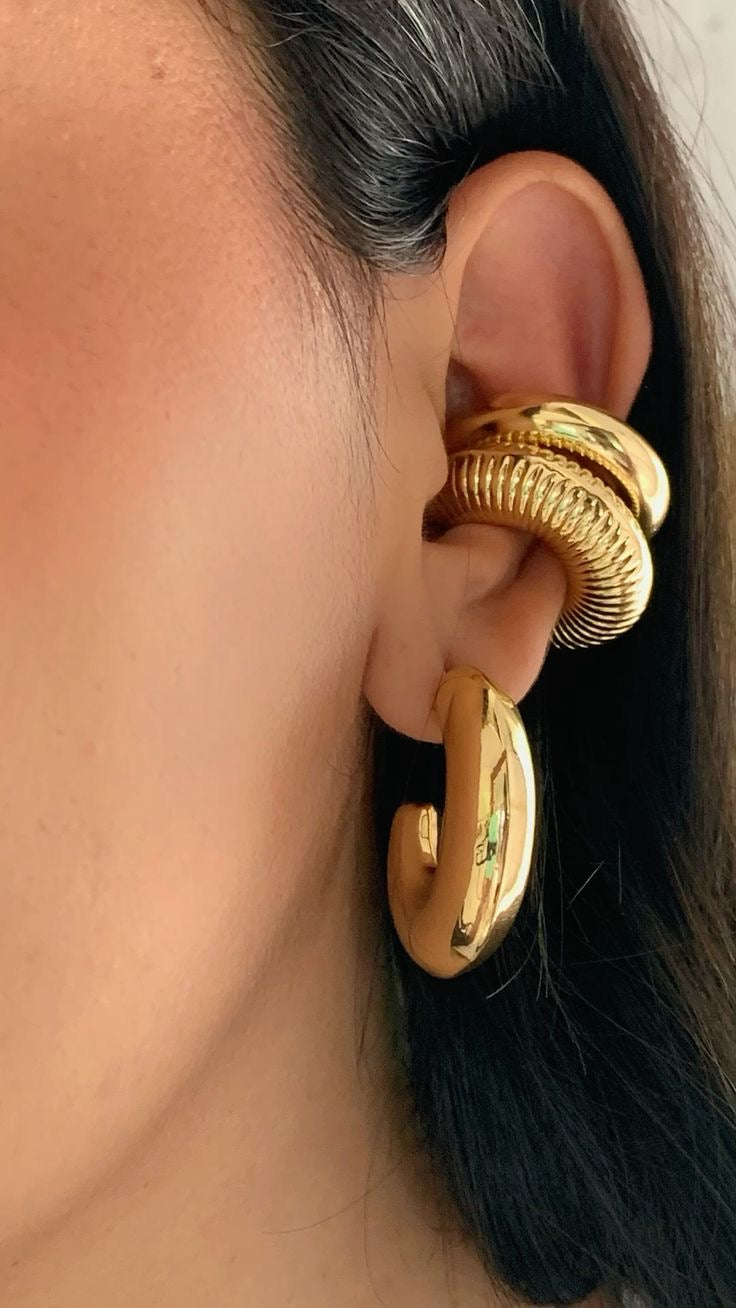 Textured Bold Ear Cuff