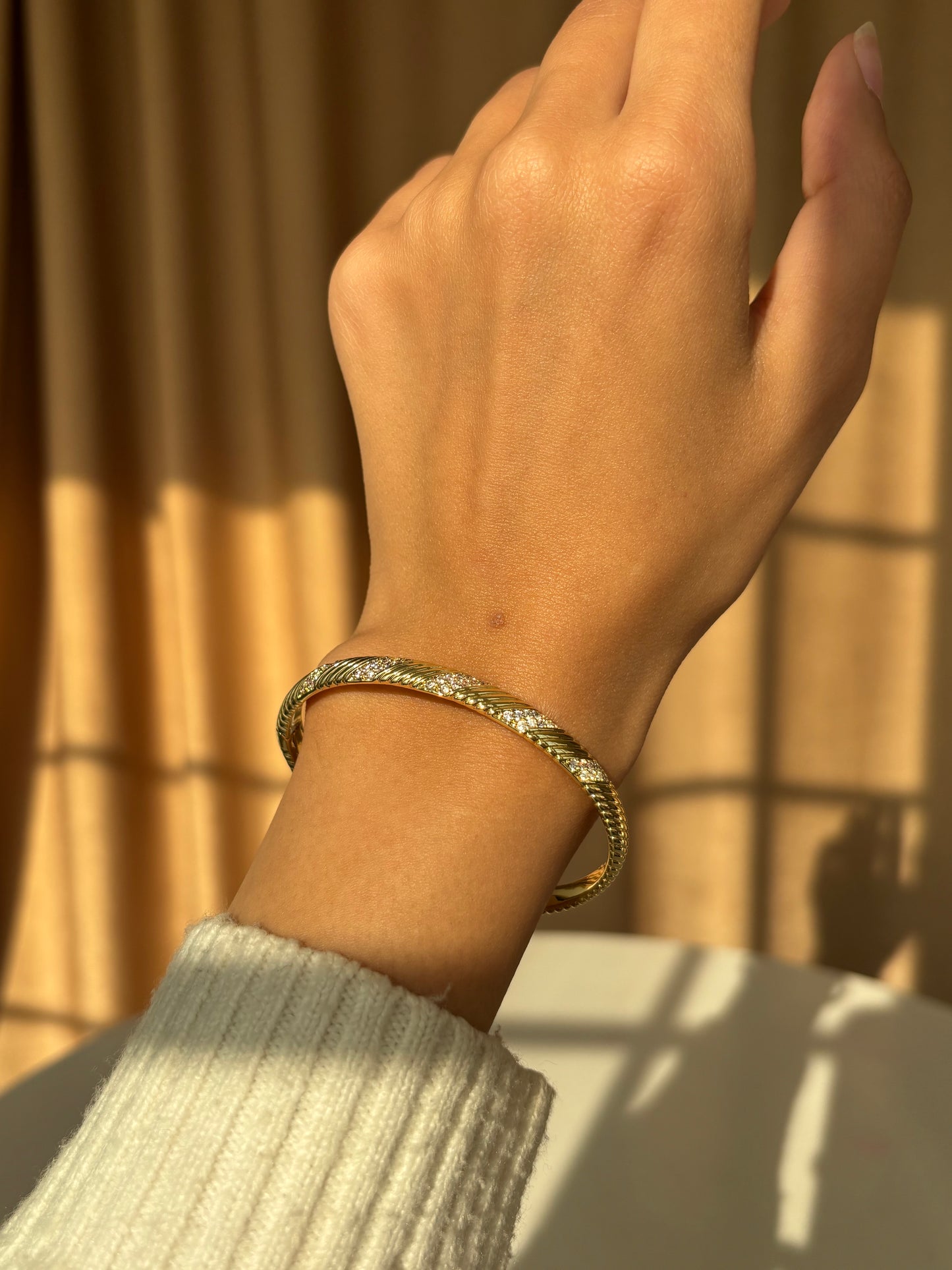 Bijoura Diamond Bangle