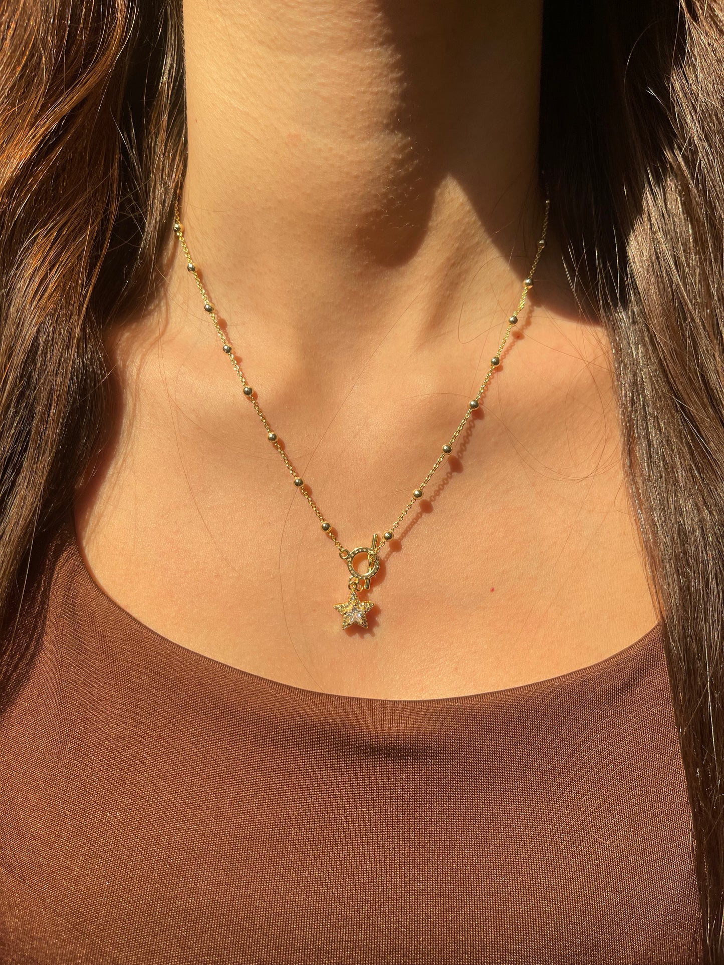 Star round lock Necklace