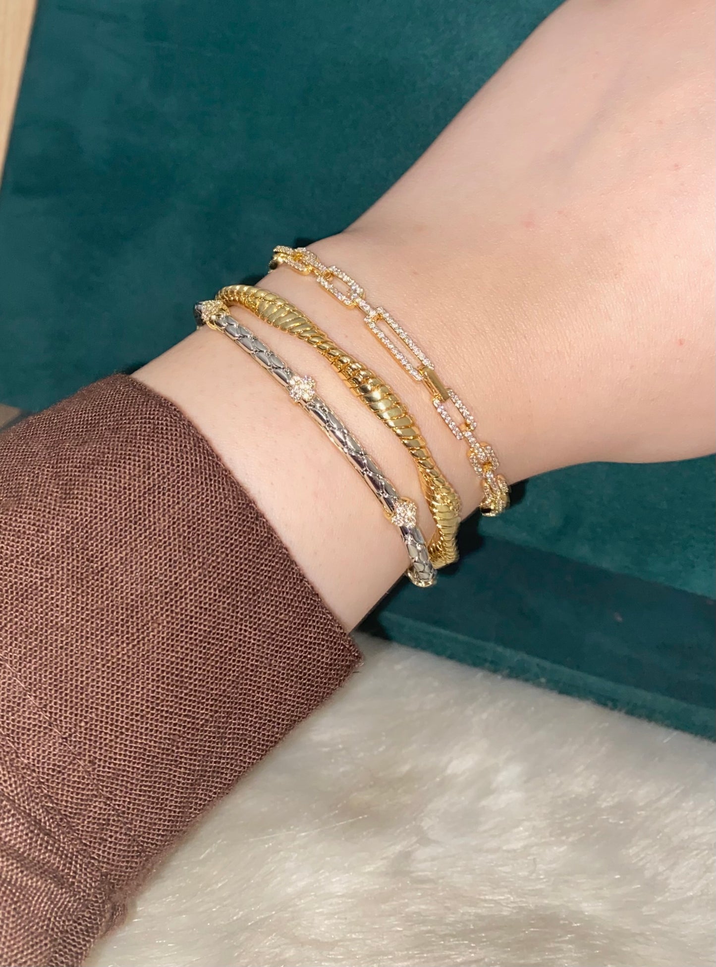 Twist Gold Bracelet