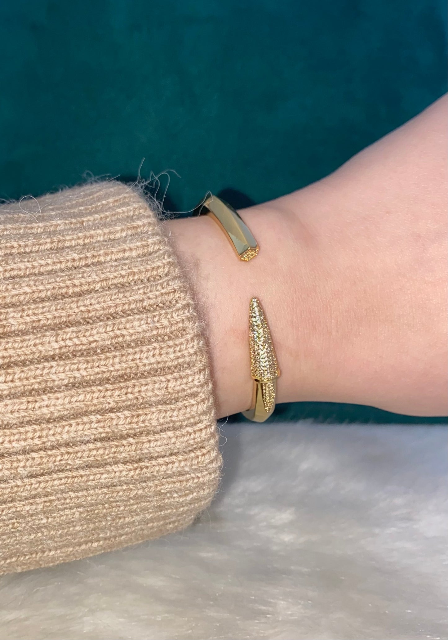 Thalia Bangle