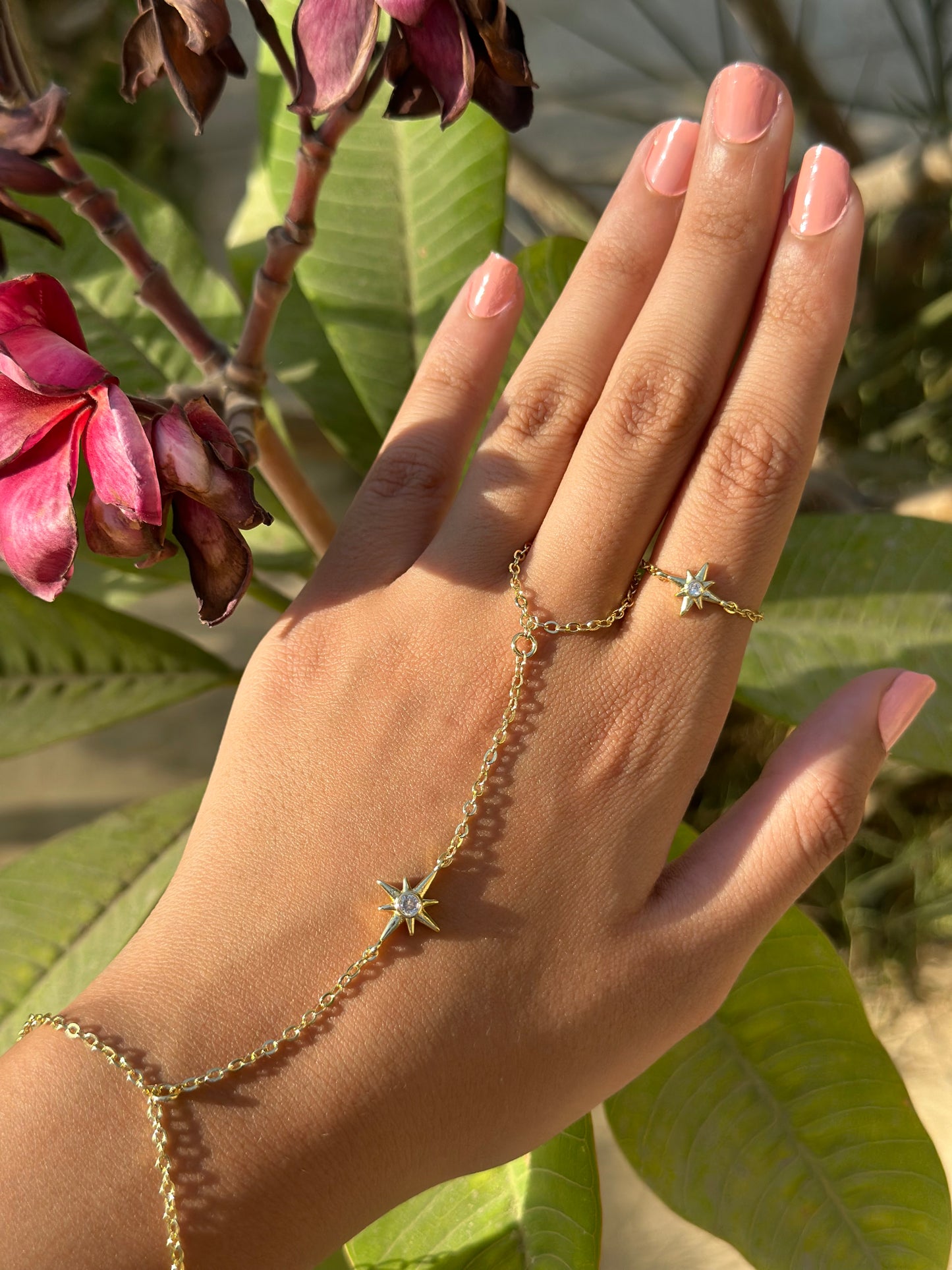 Star Diamond Ring & Hand Chain