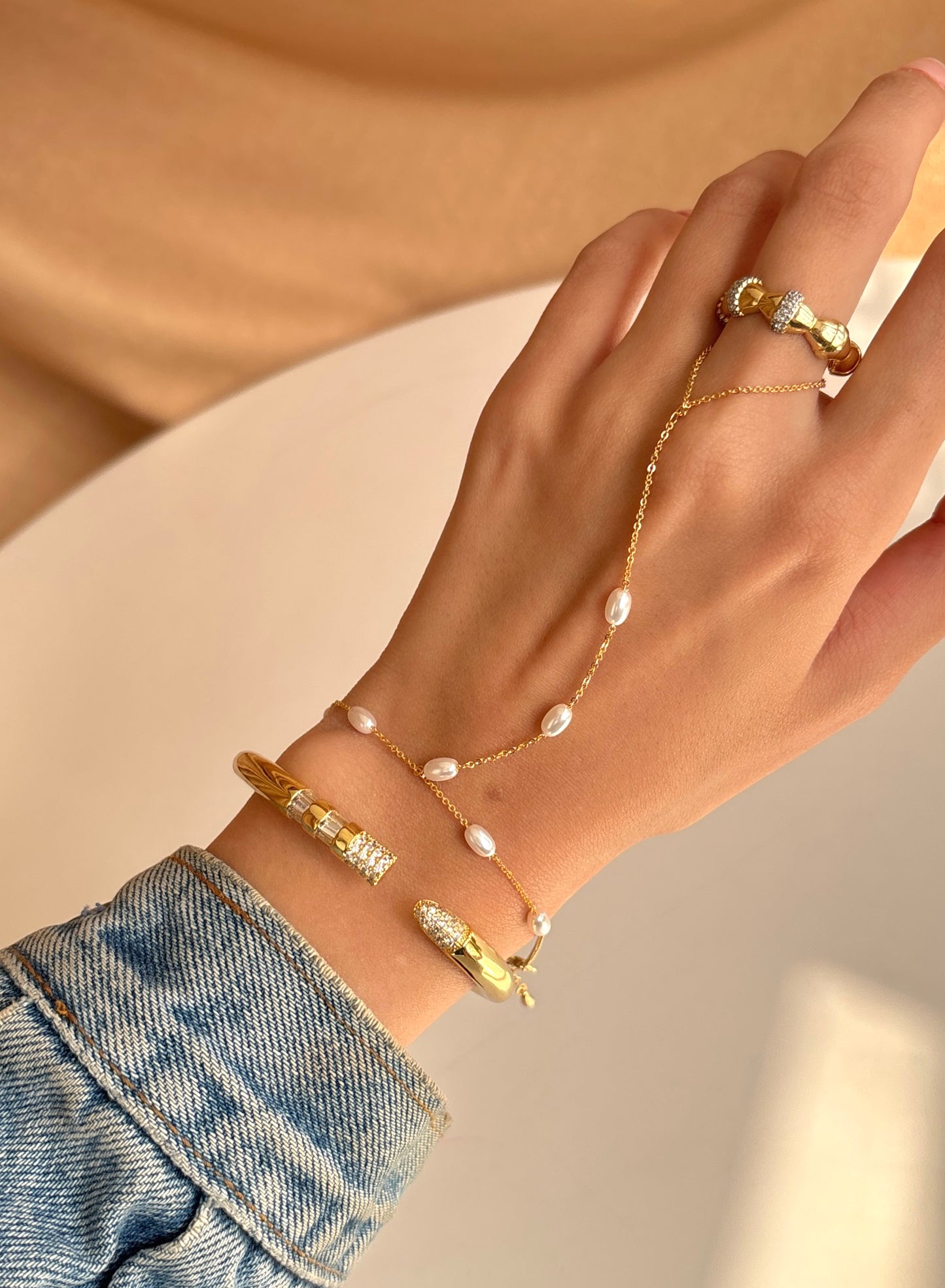 Pearl Hand Chain