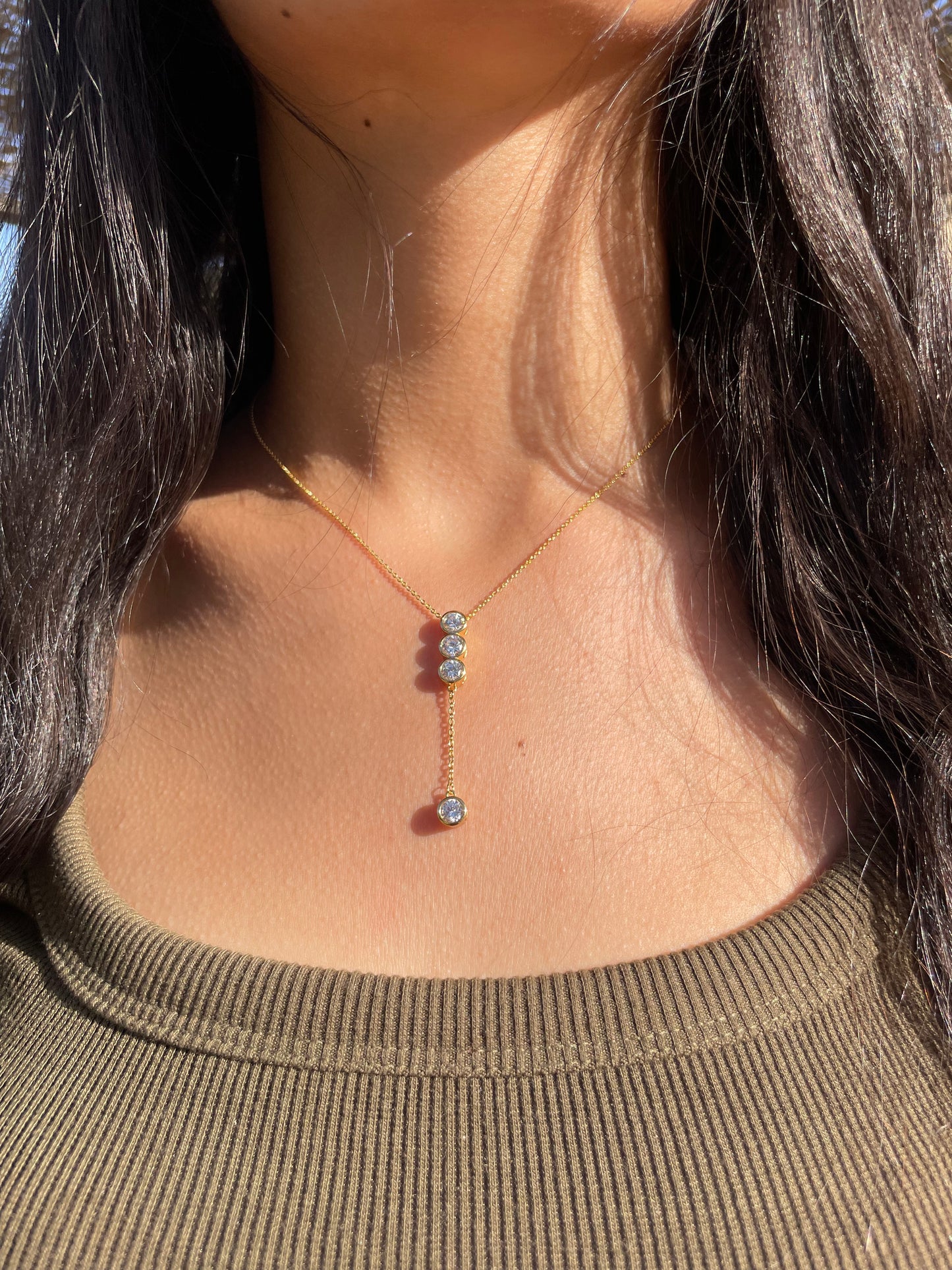 Amour Thread Necklace