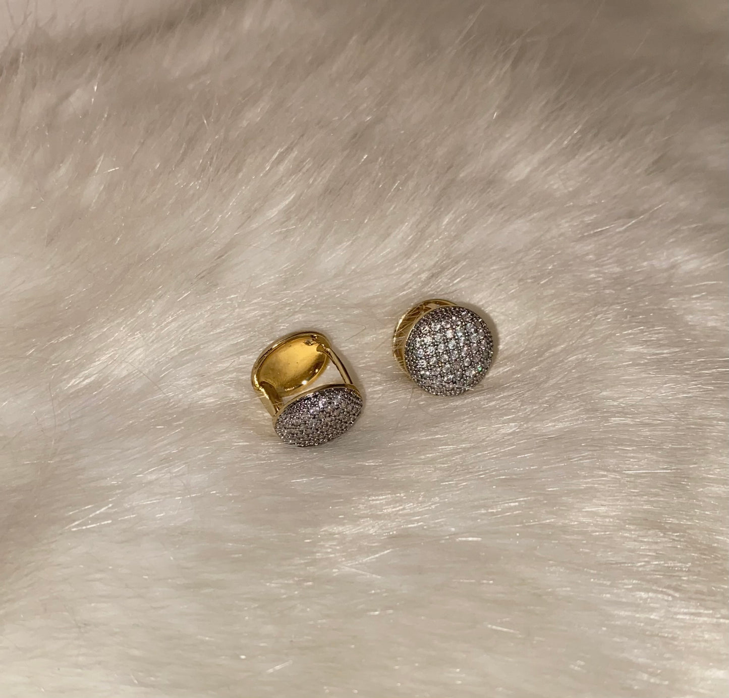 Round Crystals Earrings