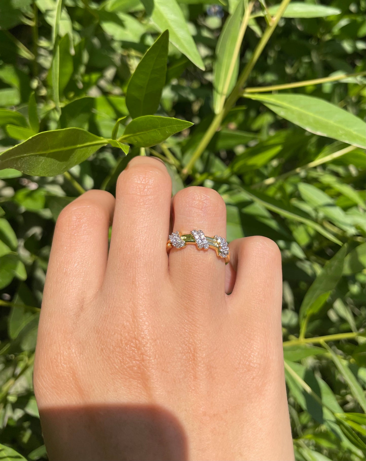 Loop Gold Ring