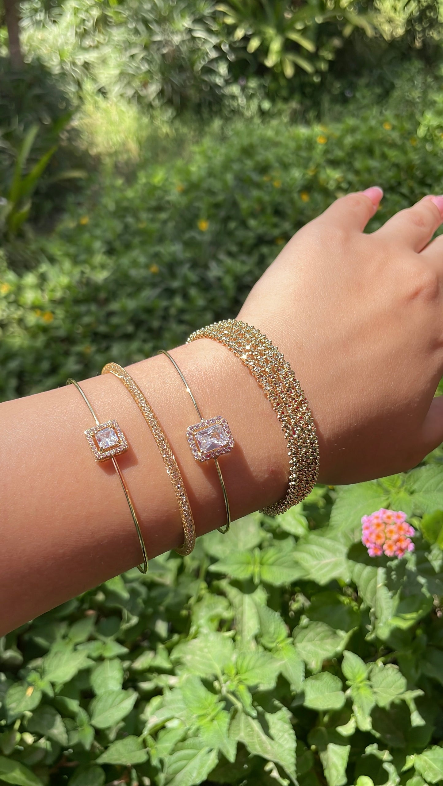 Bling Bling Thick Bangle