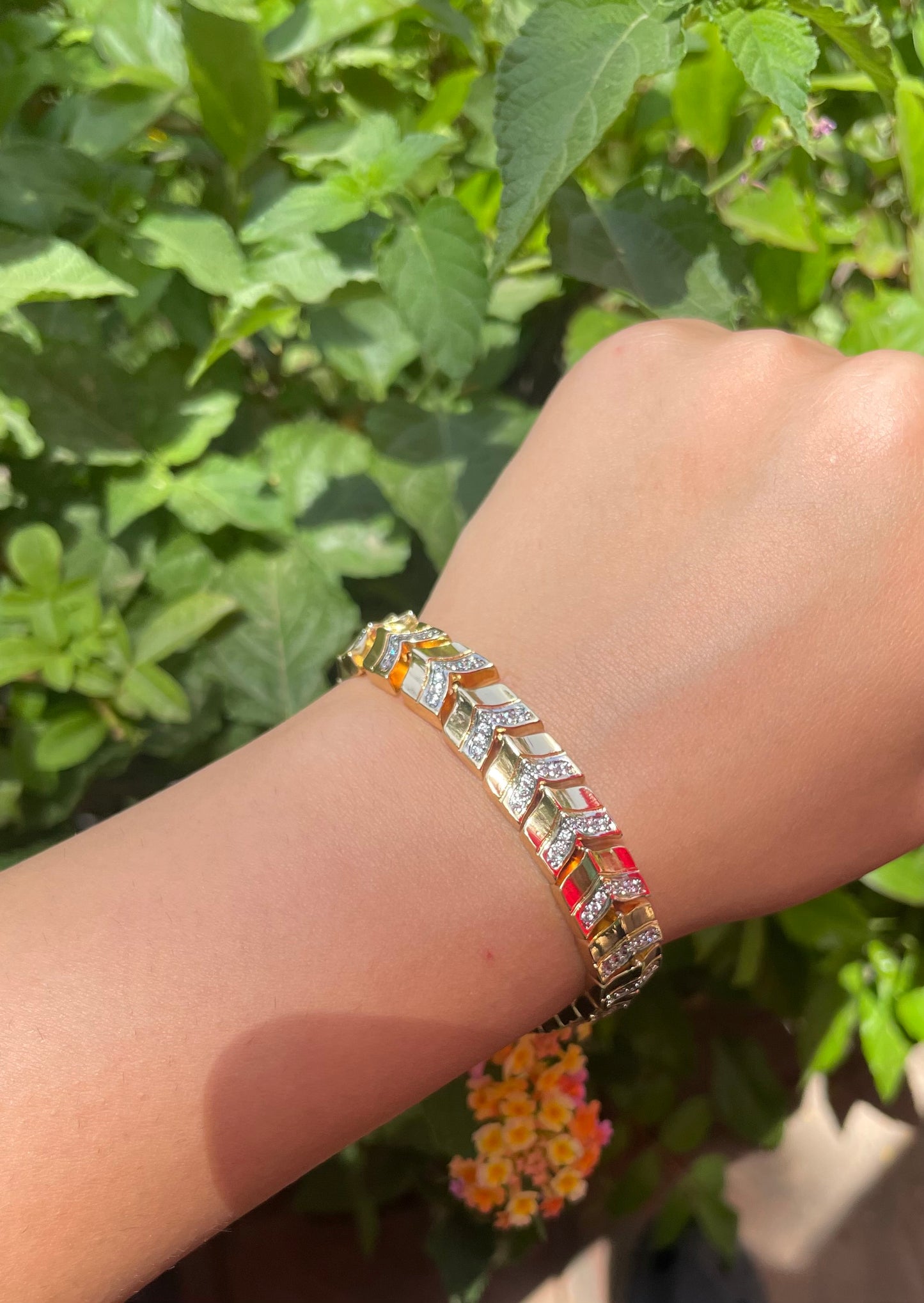 Glimora Bracelet