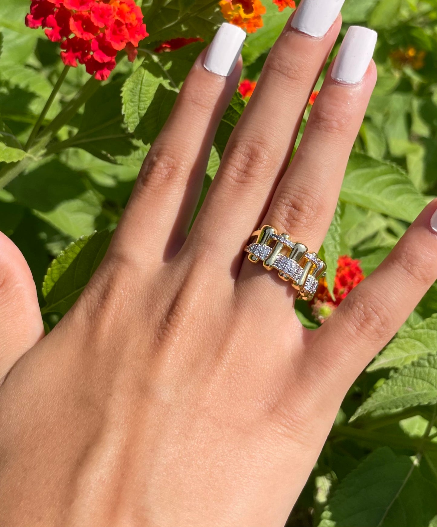 Sera Gold Ring
