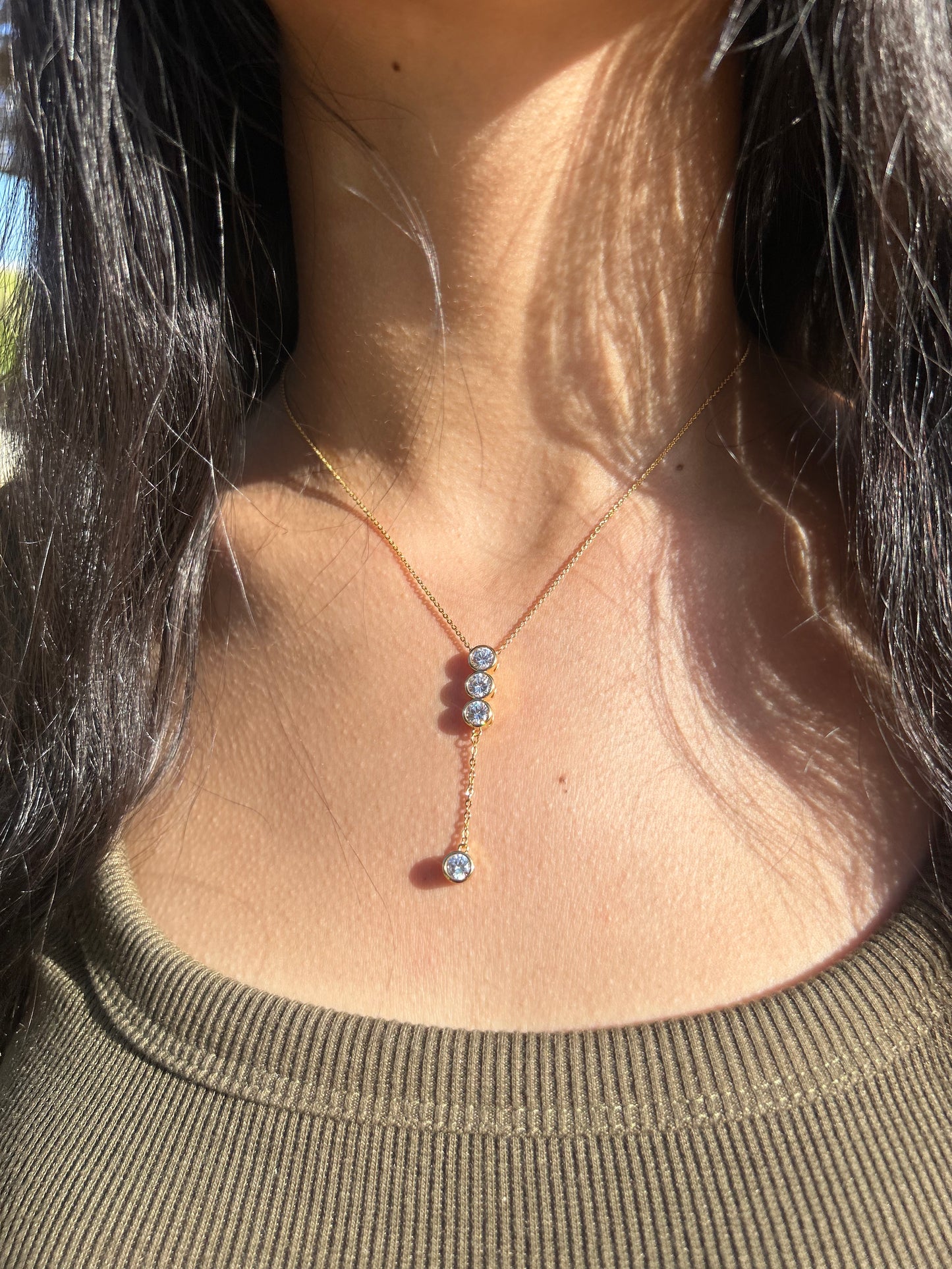 Amour Thread Necklace
