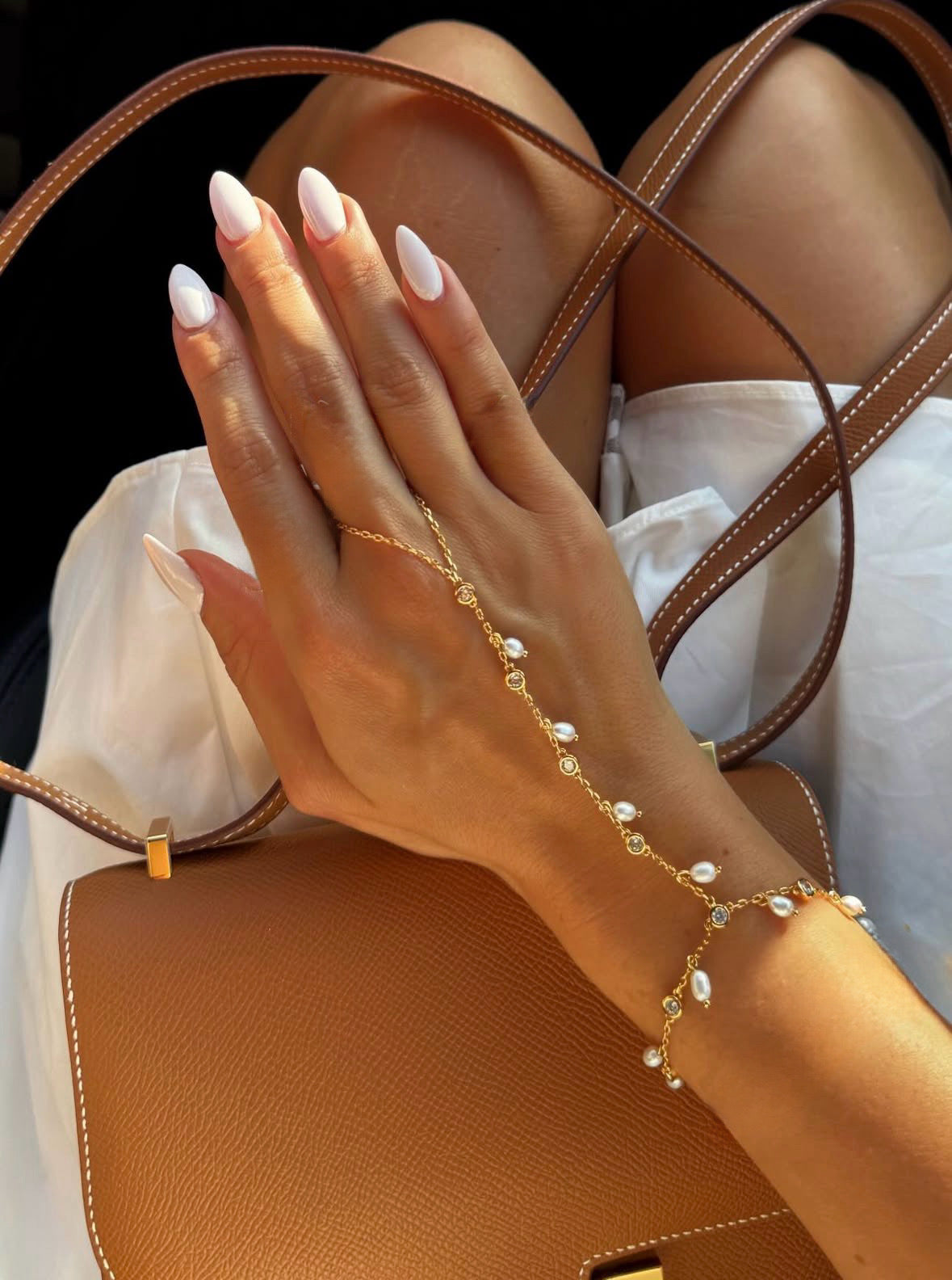 Aphrena Hand Chain