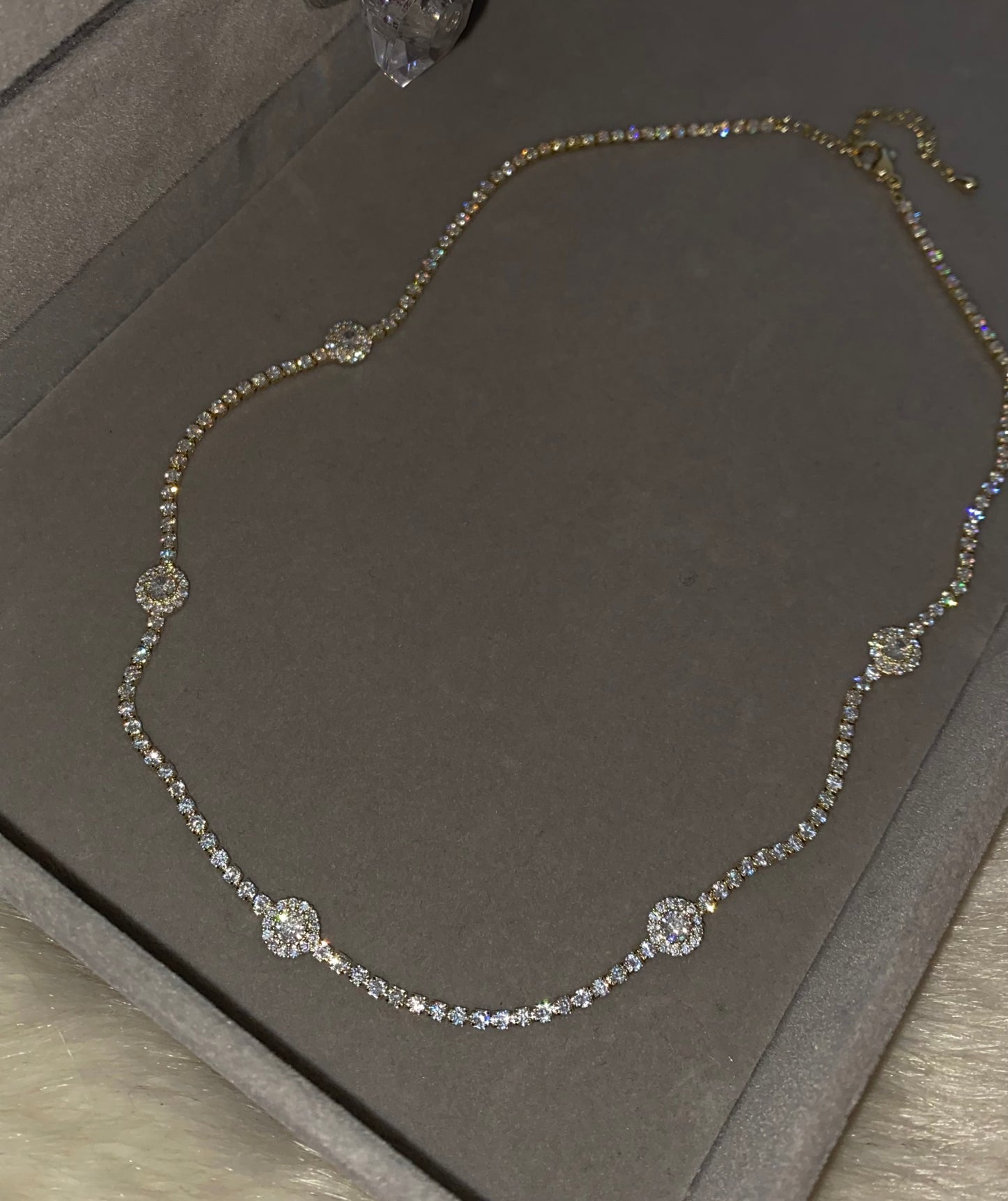 Round Diamond Gold Choker