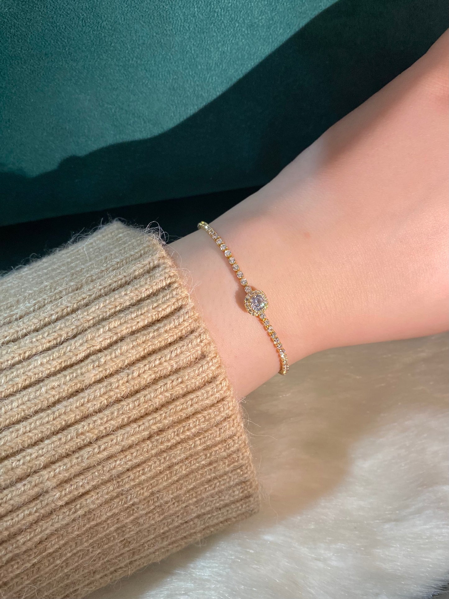 Rova Tennis Gold Bracelet