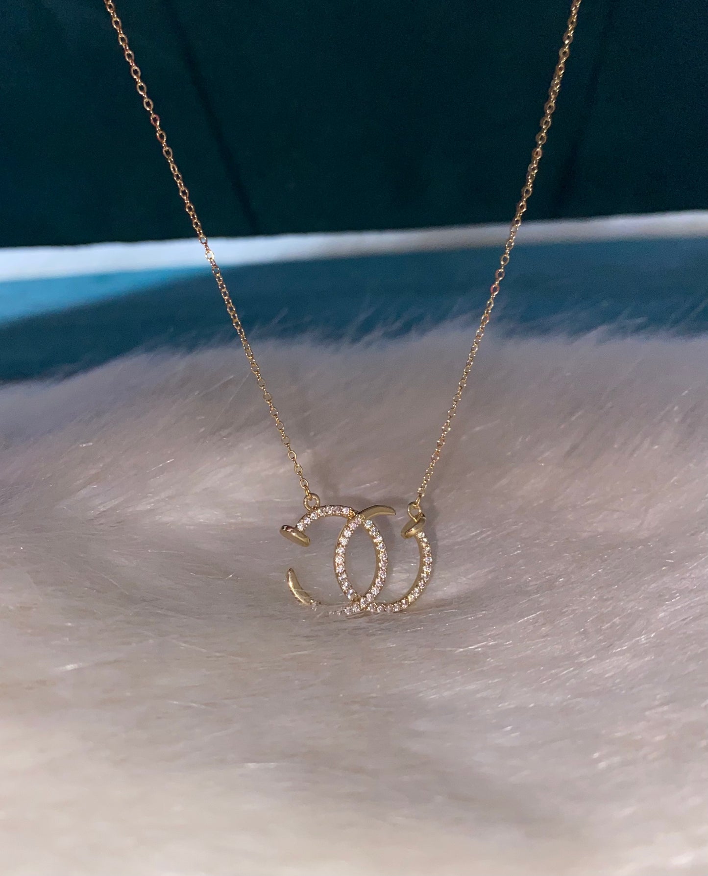 Venira Necklace