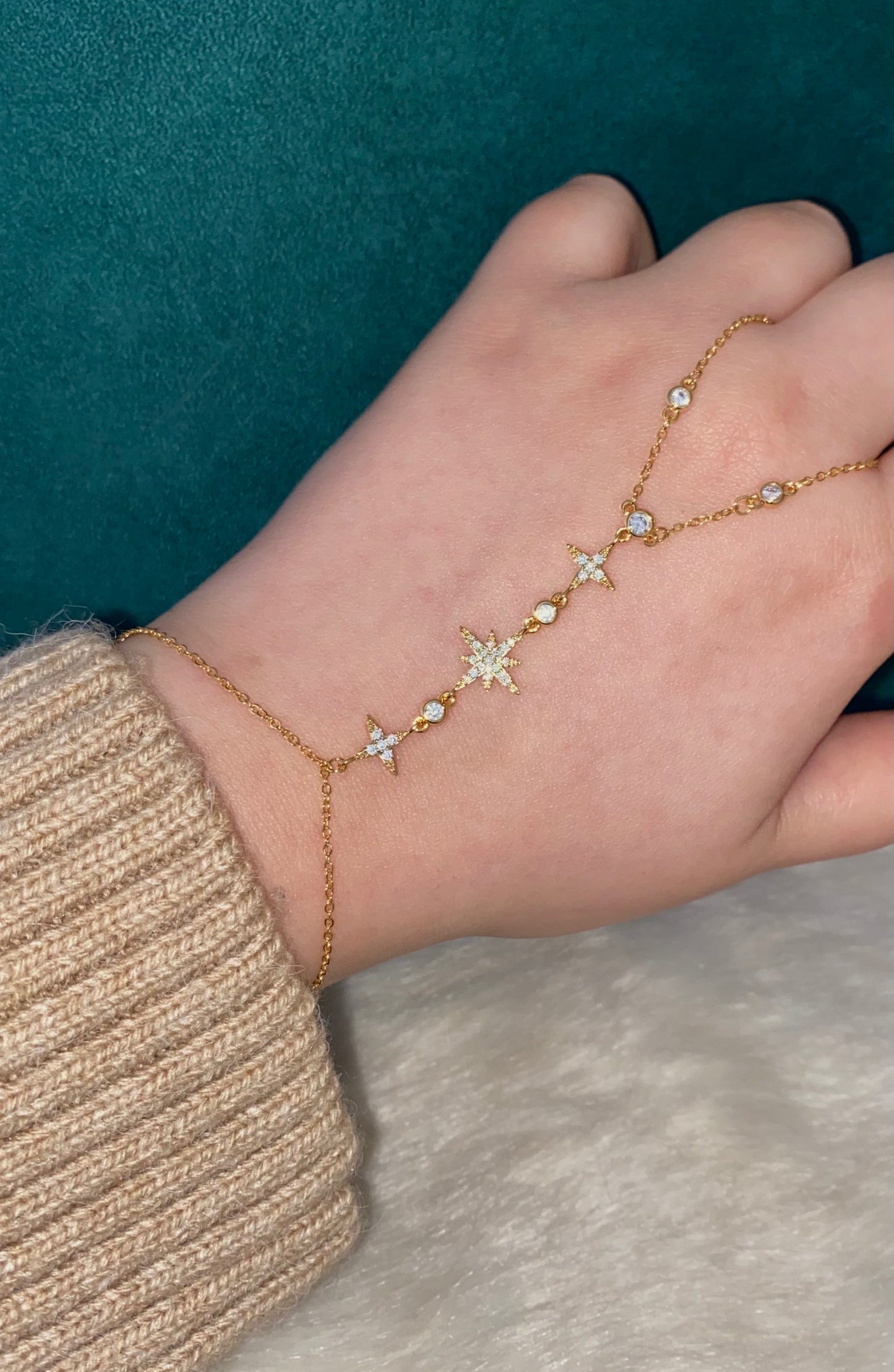 Starburst Diamonds Hand Chain