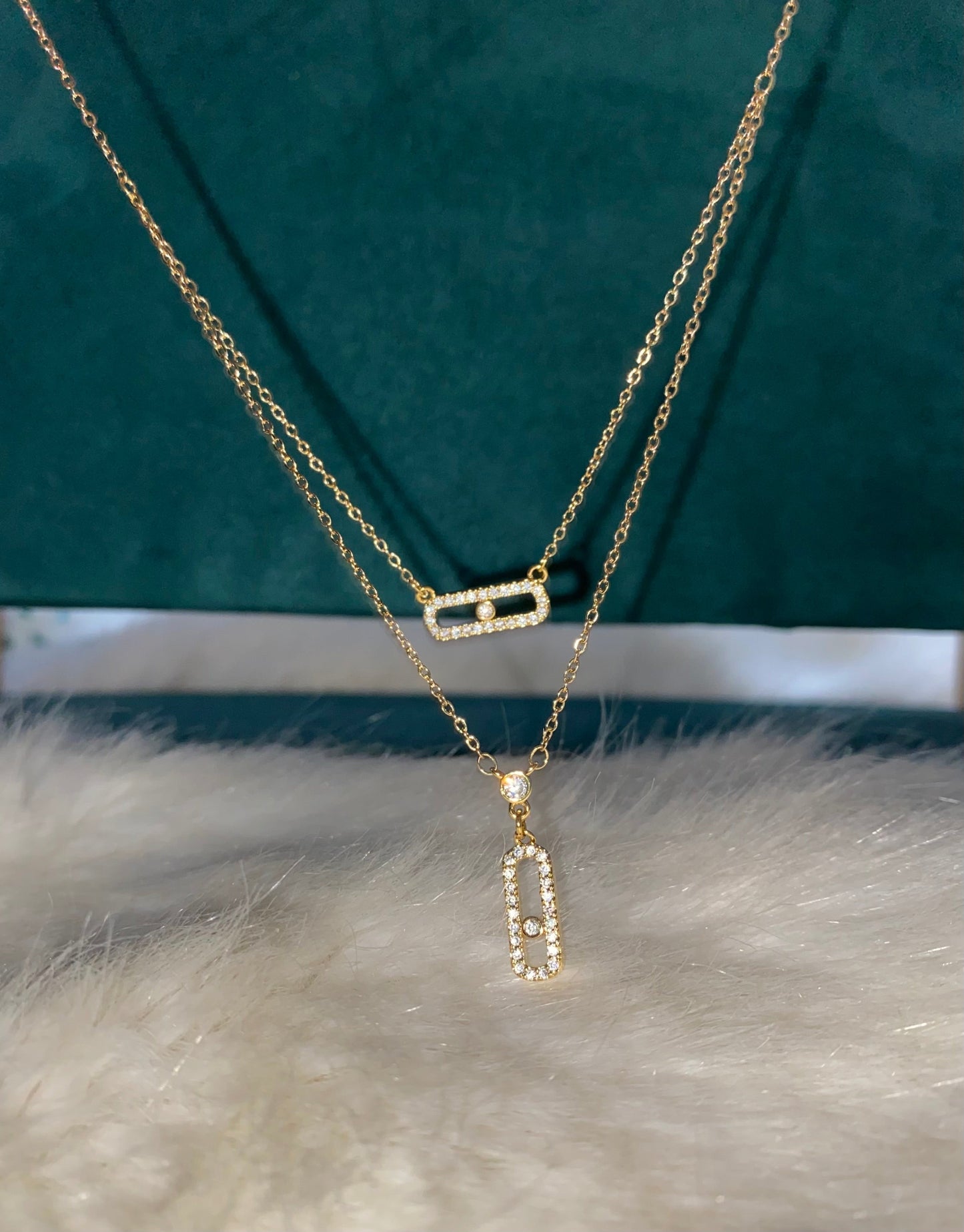 Mini Move Gold Necklace