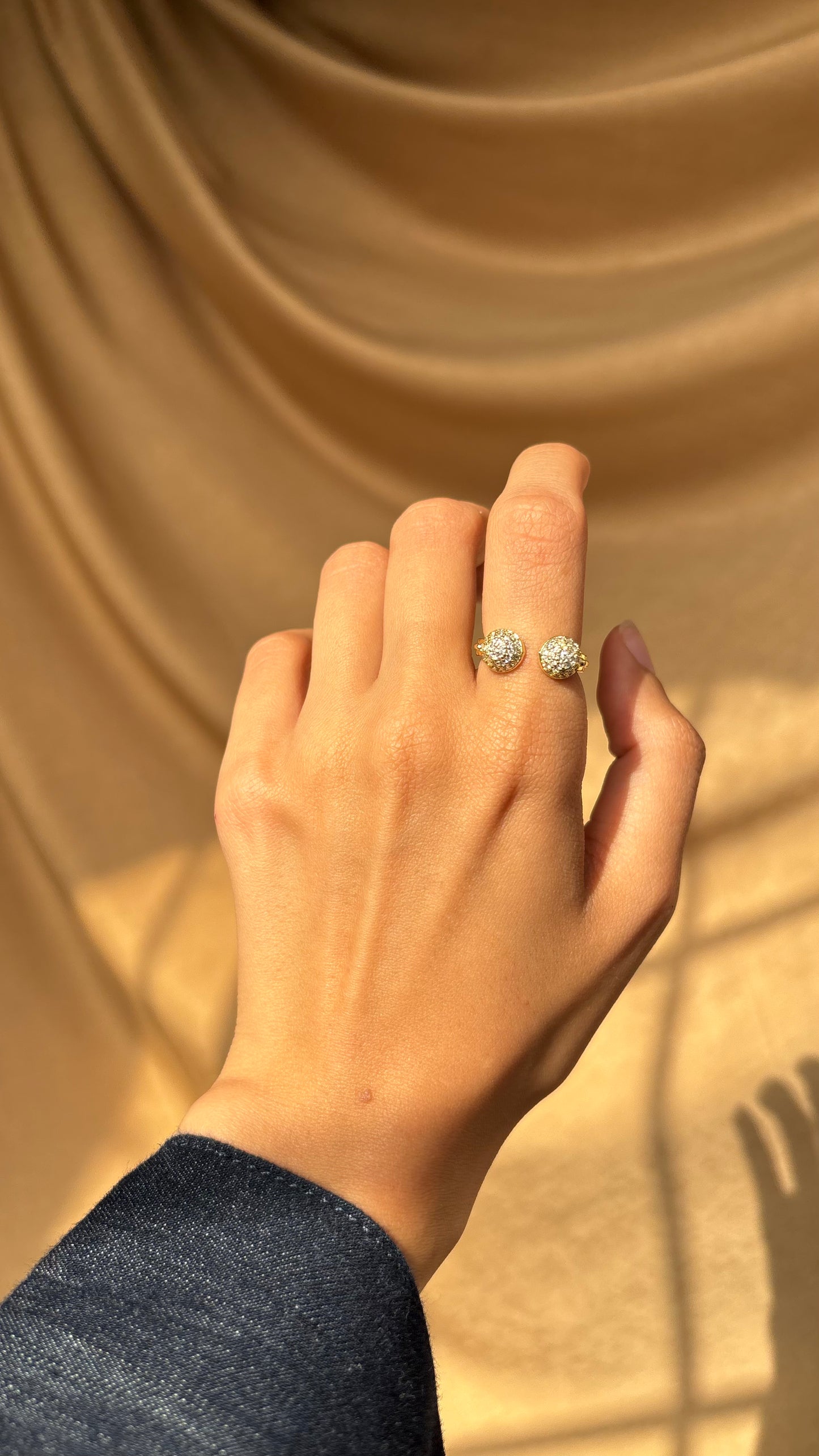 Eros gold Ring