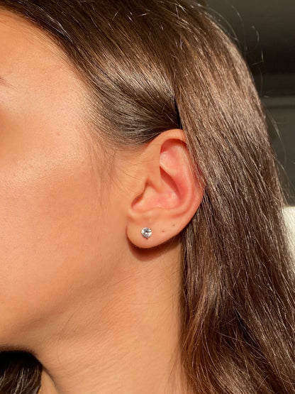 Silver Studs Earrings