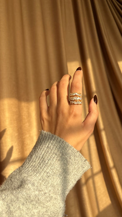 Aira Gold Ring