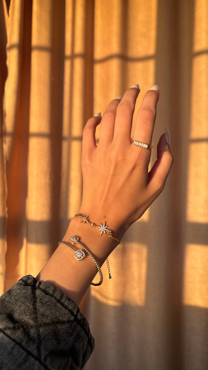 Criss Cross Gold Bangle