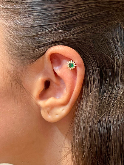 ثقب واحد في ضوء الشمس