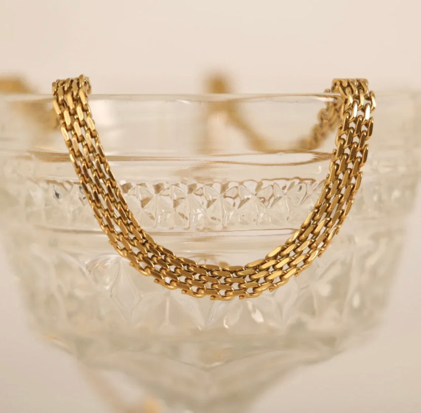 Afra Gold Necklace