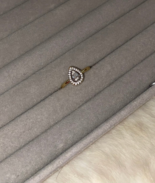 Ylira Ring
