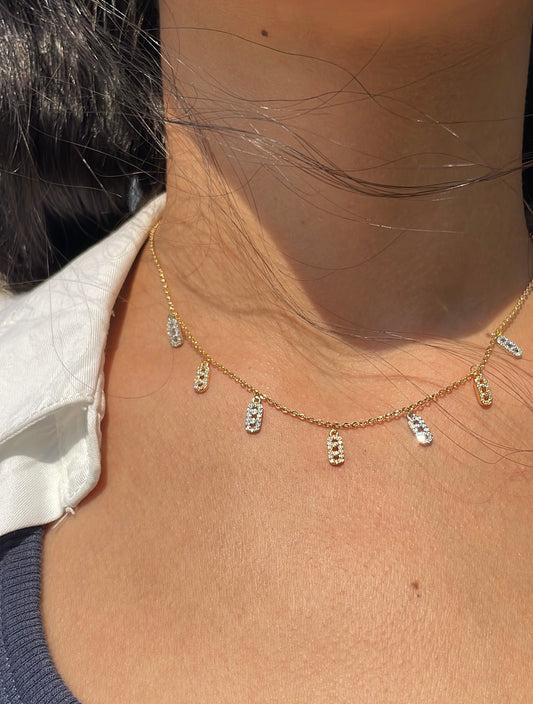 قلادة ميني موف من الذهب والفضة