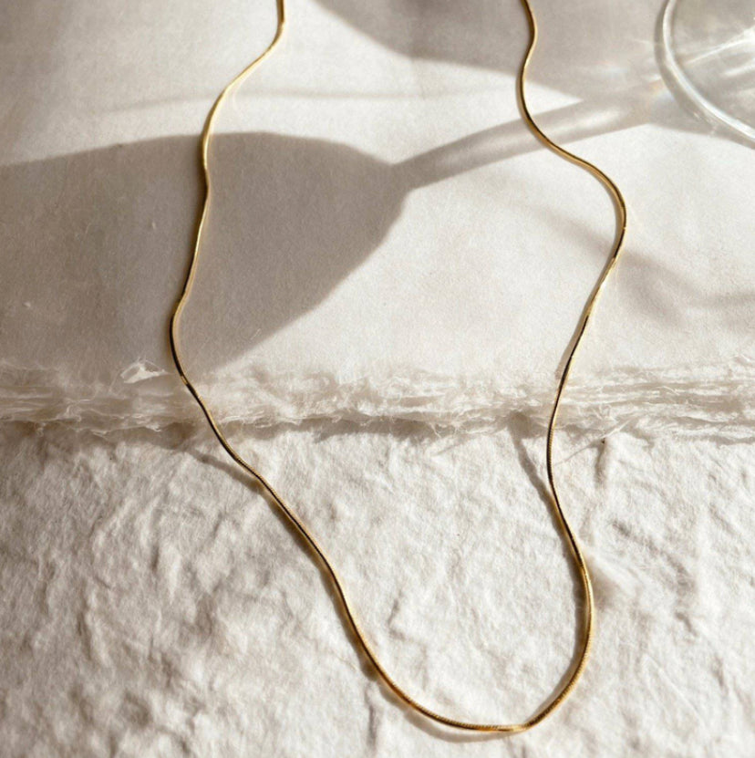 Thin Serpent Necklace