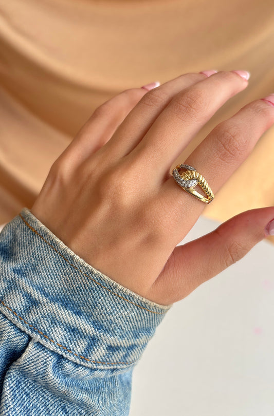 Gilded Legacy Ring