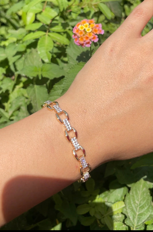 Orya Bracelet