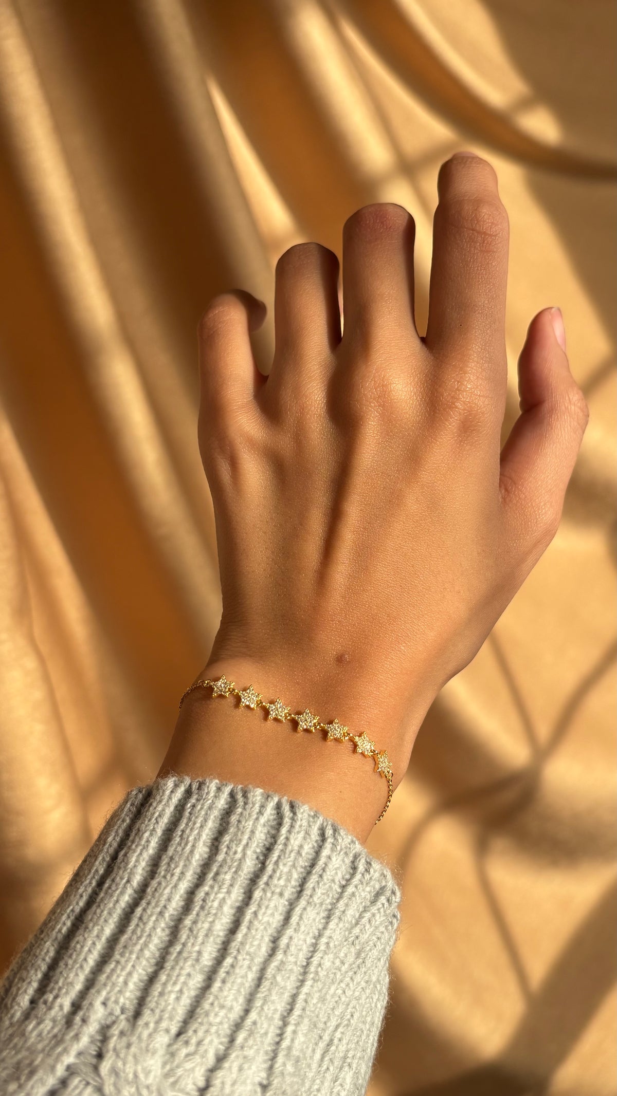 Star Lariat Bracelet