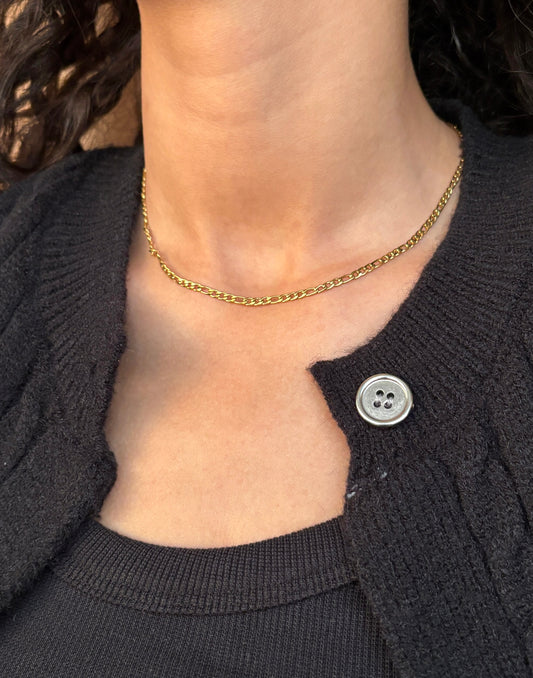 قلادة سلسلة فيجارو رفيعة ذهبية