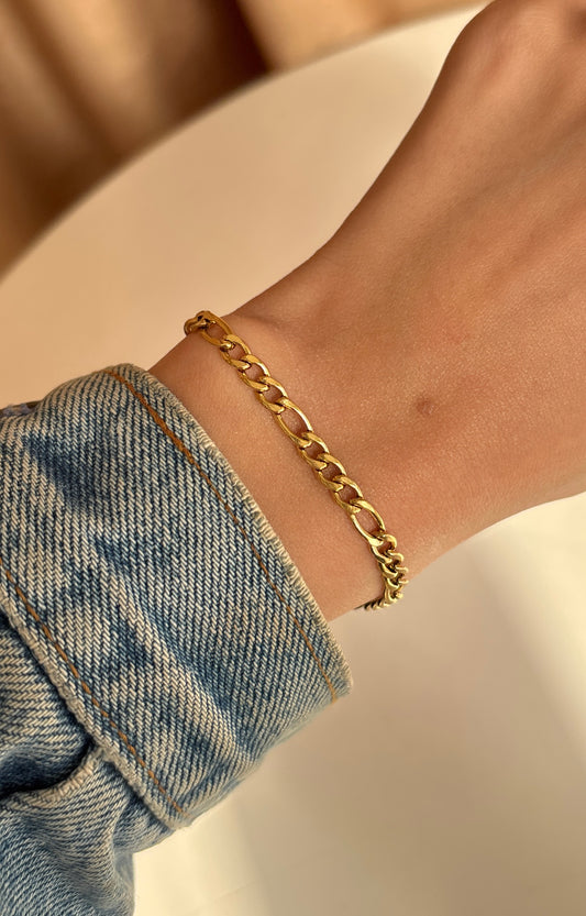 Figaro Thin Chain Bracelet