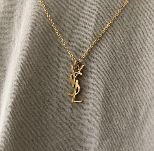 Elite Aura Necklace