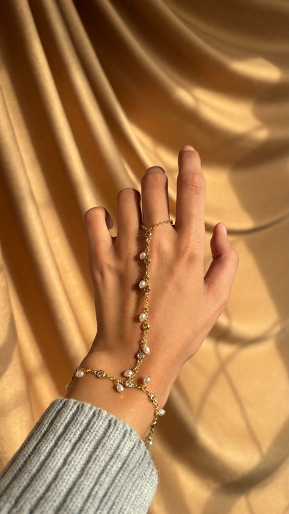 Aphrena Hand Chain